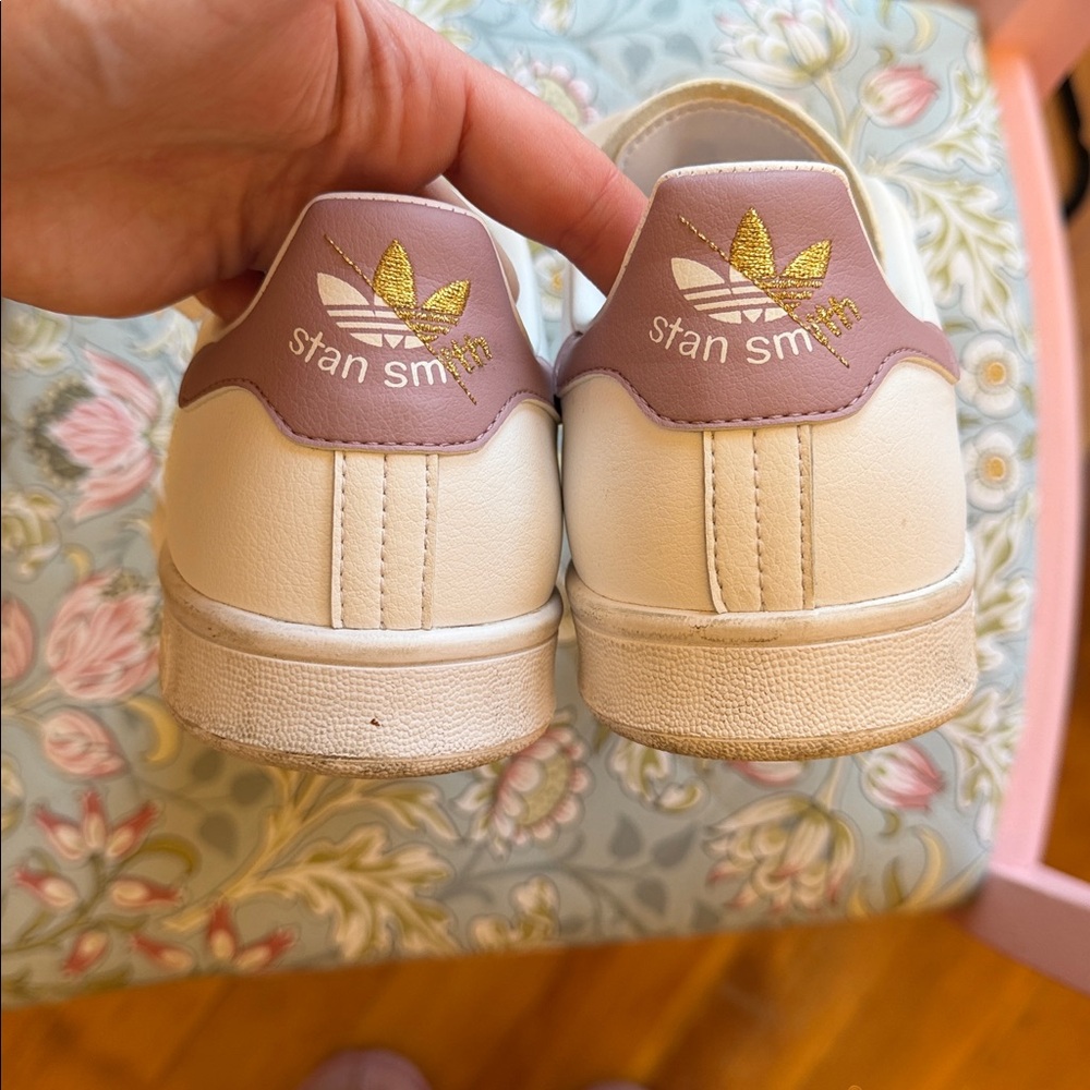 Adidas Women's Stan Smith White Sneakers with Rose Gold Heel Tab Size 9 - Picture 4 of 9
